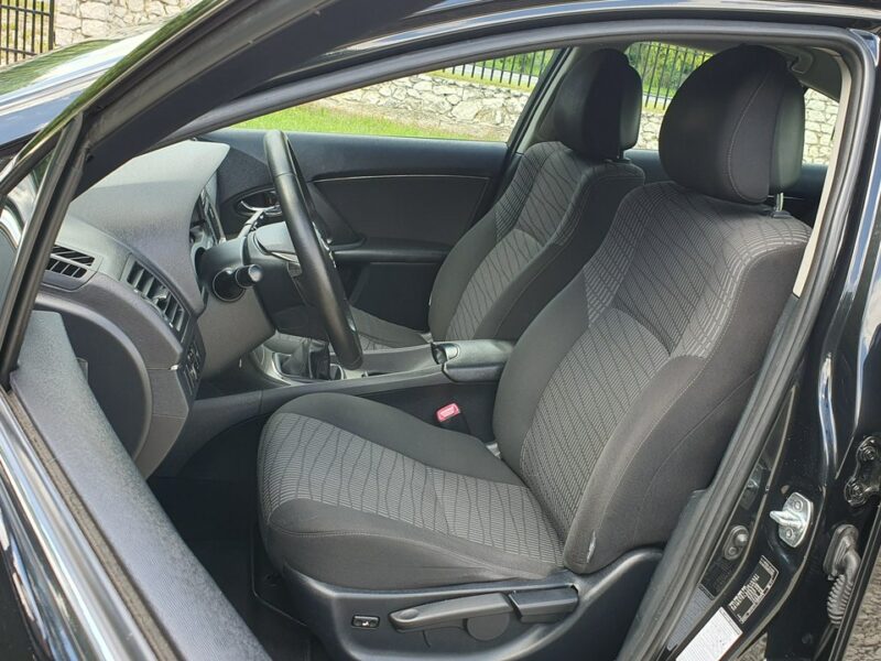 Toyota Avensis 1.8 16v 147KM # Climatronic # NAVI # Kamera # Super Stan !!! III (2009-)
