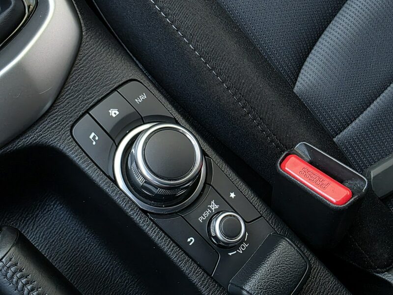 Mazda CX-3 serwis ASO, Full Led