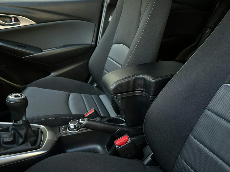 Mazda CX-3 serwis ASO, Full Led