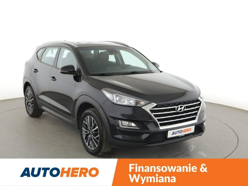 Hyundai Tucson lift LED navi klima auto grzane fotele i kierownica kamera i czujniki III (2015-2020)