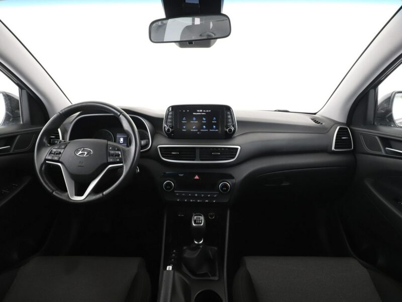 Hyundai Tucson lift LED navi klima auto grzane fotele i kierownica kamera i czujniki III (2015-2020)