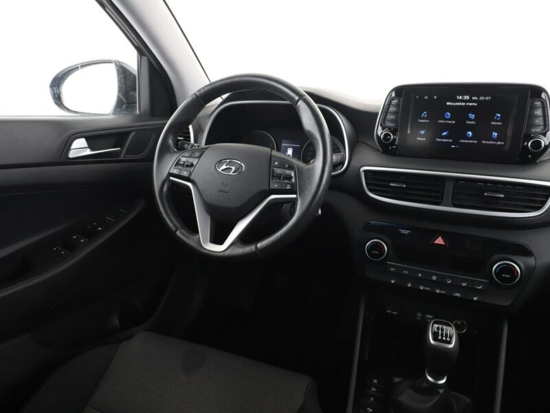 Hyundai Tucson lift LED navi klima auto grzane fotele i kierownica kamera i czujniki III (2015-2020)
