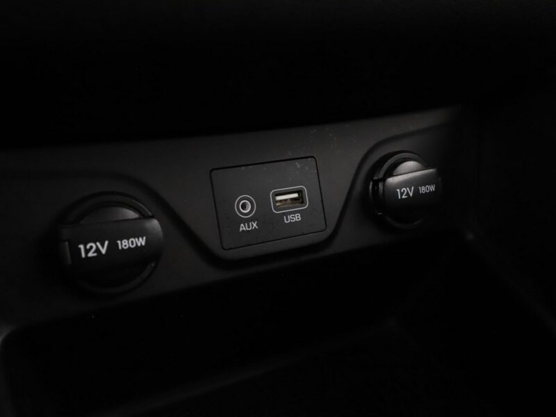 Hyundai Tucson lift LED navi klima auto grzane fotele i kierownica kamera i czujniki III (2015-2020)