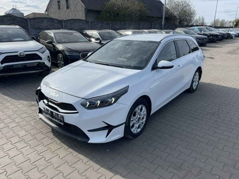 Kia Cee'd Automat Podgrzewanie Klimatronik Kamera 160KM III (2018-)