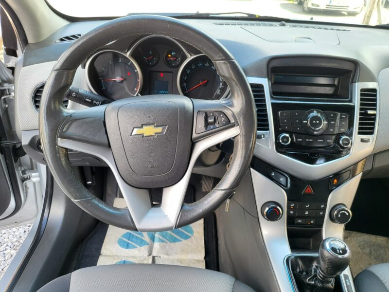 Chevrolet Cruze 1.6 112 KM 100% Przebieg 186 Tyś km Sedan Z Niemiec Zapraszamy !!!