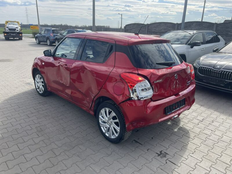 Suzuki Swift 4x4 Klimatyzacja Cujniki parkowania mHEV VI (2017-)