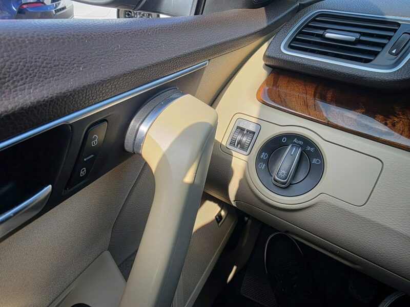 Volkswagen Passat 1.6 TDI 105 KM, Klimatyzacja, Webasto, El. Hak, Grzane Fotele, Alu B7 (2010-2014)