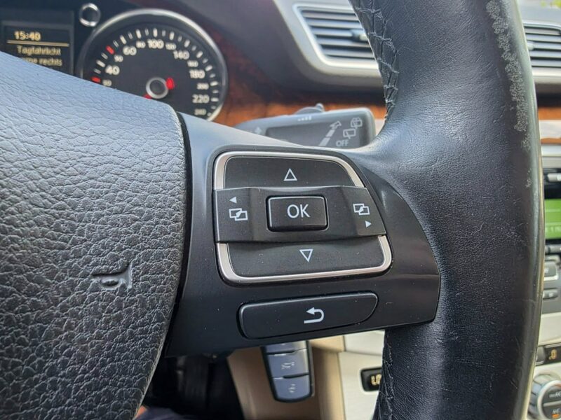 Volkswagen Passat 1.6 TDI 105 KM, Klimatyzacja, Webasto, El. Hak, Grzane Fotele, Alu B7 (2010-2014)