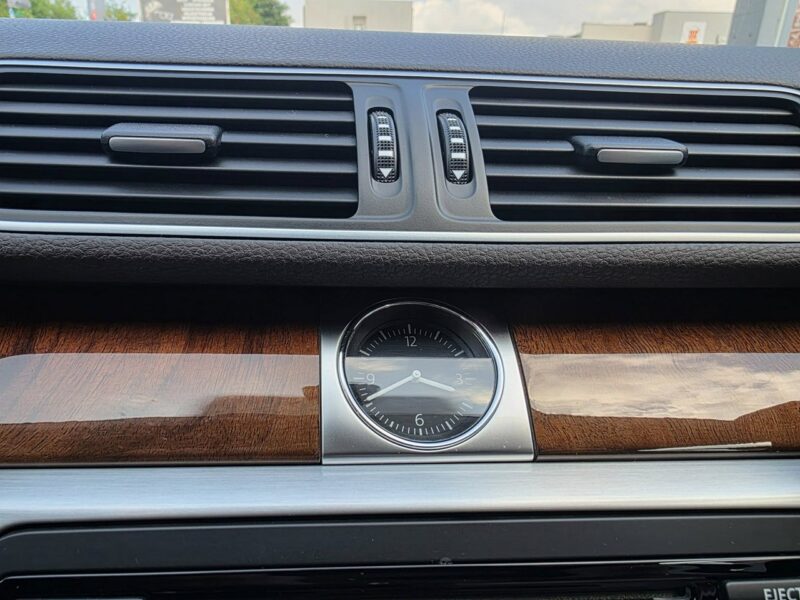 Volkswagen Passat 1.6 TDI 105 KM, Klimatyzacja, Webasto, El. Hak, Grzane Fotele, Alu B7 (2010-2014)