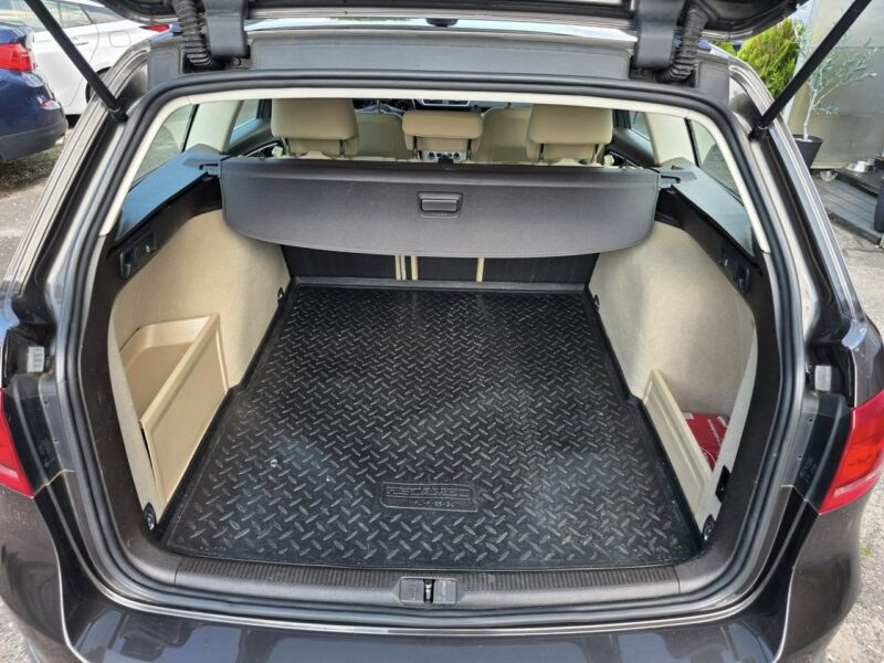 Volkswagen Passat 1.6 TDI 105 KM, Klimatyzacja, Webasto, El. Hak, Grzane Fotele, Alu B7 (2010-2014)