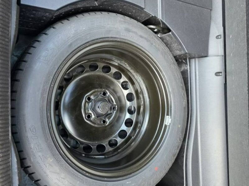 Volkswagen Passat 1.6 TDI 105 KM, Klimatyzacja, Webasto, El. Hak, Grzane Fotele, Alu B7 (2010-2014)