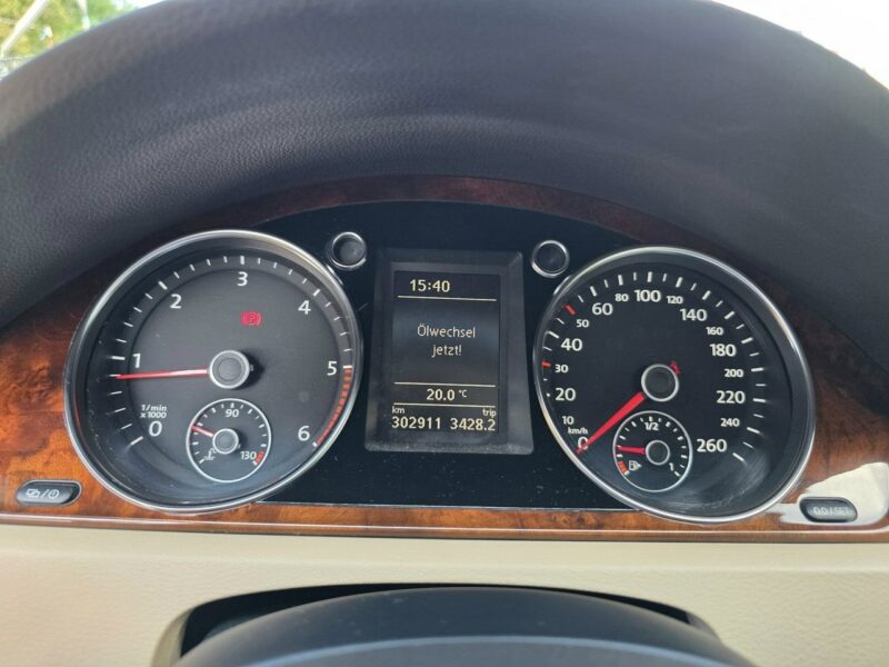 Volkswagen Passat 1.6 TDI 105 KM, Klimatyzacja, Webasto, El. Hak, Grzane Fotele, Alu B7 (2010-2014)