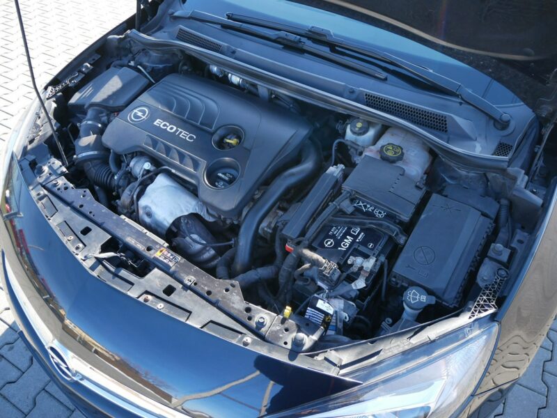 Opel Astra GTC 1.6 SIDI Turbo 170KM [Eu5] Gaz LPG -Pakiet zima -Grzane fot i kier J (2009-2019)
