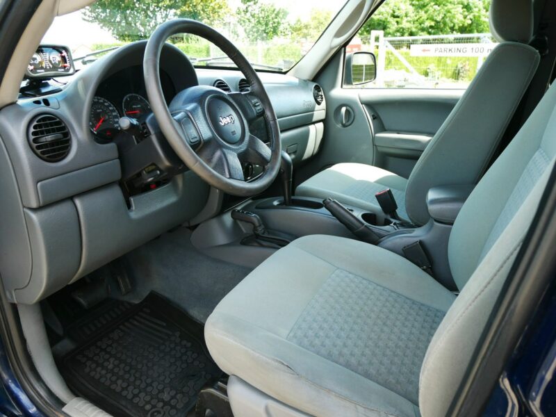 Jeep Cherokee 2.8 CRD 163KM [Eu4] -4x4 Lock -Automat +Opony terenowe -Zobacz III (2001-2008)