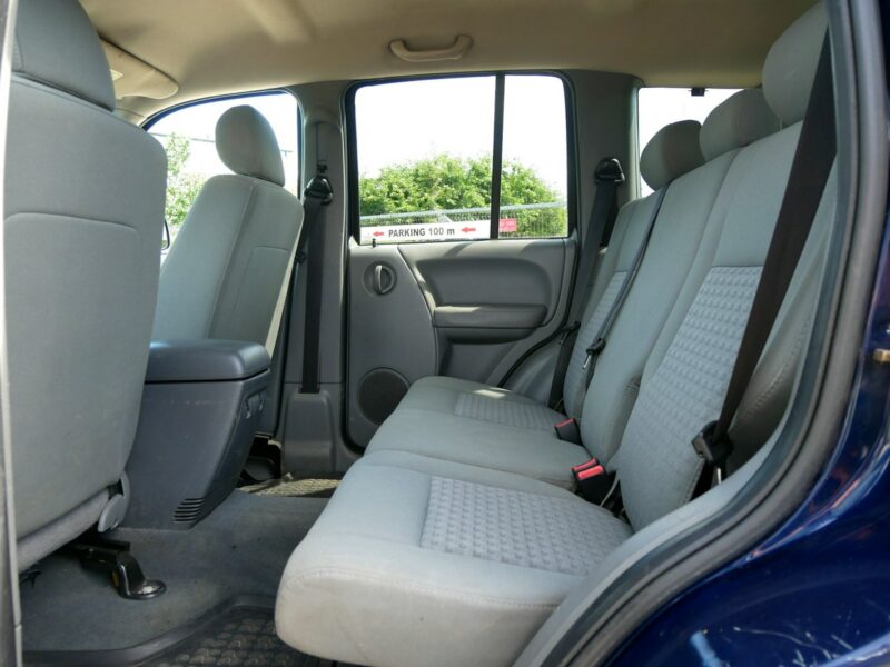 Jeep Cherokee 2.8 CRD 163KM [Eu4] -4x4 Lock -Automat +Opony terenowe -Zobacz III (2001-2008)