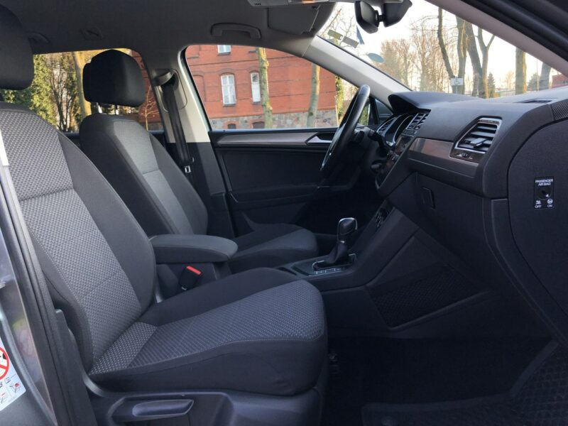 Volkswagen Tiguan Allspace Bezwypadkowy Mk2 2018 2.0 TDI 150 KM 7 osób Automat Navi Led Hak Dsg
