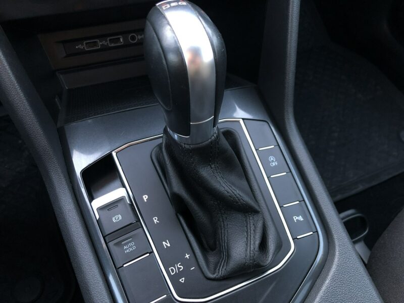 Volkswagen Tiguan Allspace Bezwypadkowy Mk2 2018 2.0 TDI 150 KM 7 osób Automat Navi Led Hak Dsg