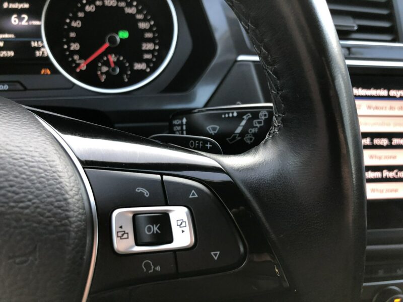 Volkswagen Tiguan Allspace Bezwypadkowy Mk2 2018 2.0 TDI 150 KM 7 osób Automat Navi Led Hak Dsg