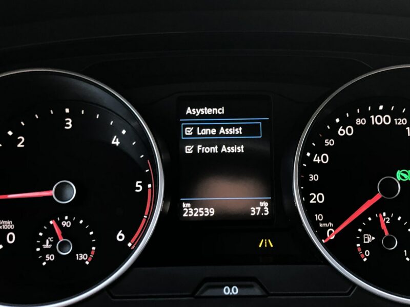 Volkswagen Tiguan Allspace Bezwypadkowy Mk2 2018 2.0 TDI 150 KM 7 osób Automat Navi Led Hak Dsg
