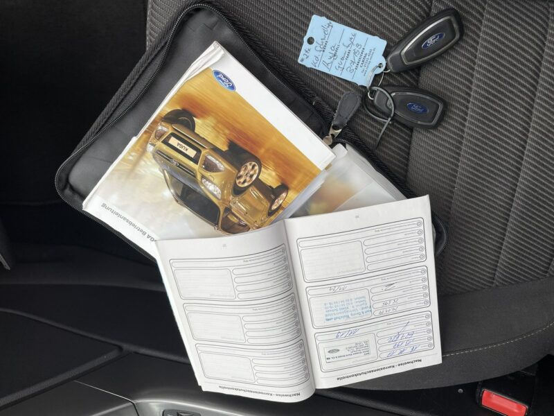 Ford Kuga Ford Kuga 1.5 EcoBoost Bogate wyposażenie 63558km Model 2016 II (2012-)
