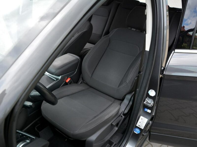 Ford Kuga 1.5i(150KM) Lift Titanium Ledy Duża Navi Tablet Kamera el.klapa II (2012-)