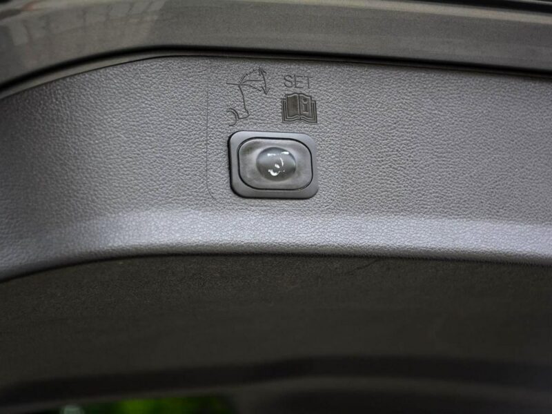 Ford Kuga 1.5i(150KM) Lift Titanium Ledy Duża Navi Tablet Kamera el.klapa II (2012-)