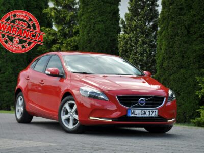 Volvo V40 1.6d(115KM)*Lift*Xenon*Led*Virtual*Kamera*Parkt Asista*Alu16"ASO FULL II (2012-)