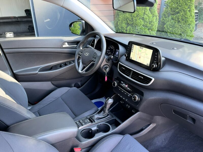 Hyundai Tucson LED, Klimatyzacja, Nawigacja, Tempomat, Asystent Pasa, CarPlay, 4x4 III (2015-2020)