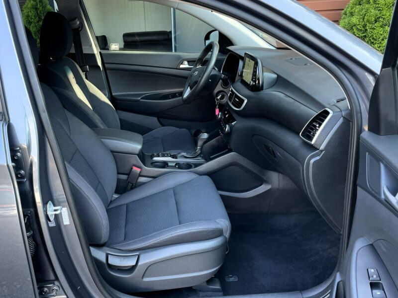 Hyundai Tucson LED, Klimatyzacja, Nawigacja, Tempomat, Asystent Pasa, CarPlay, 4x4 III (2015-2020)