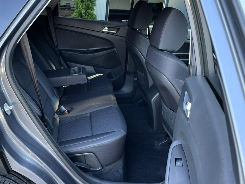 Hyundai Tucson LED, Klimatyzacja, Nawigacja, Tempomat, Asystent Pasa, CarPlay, 4x4 III (2015-2020)