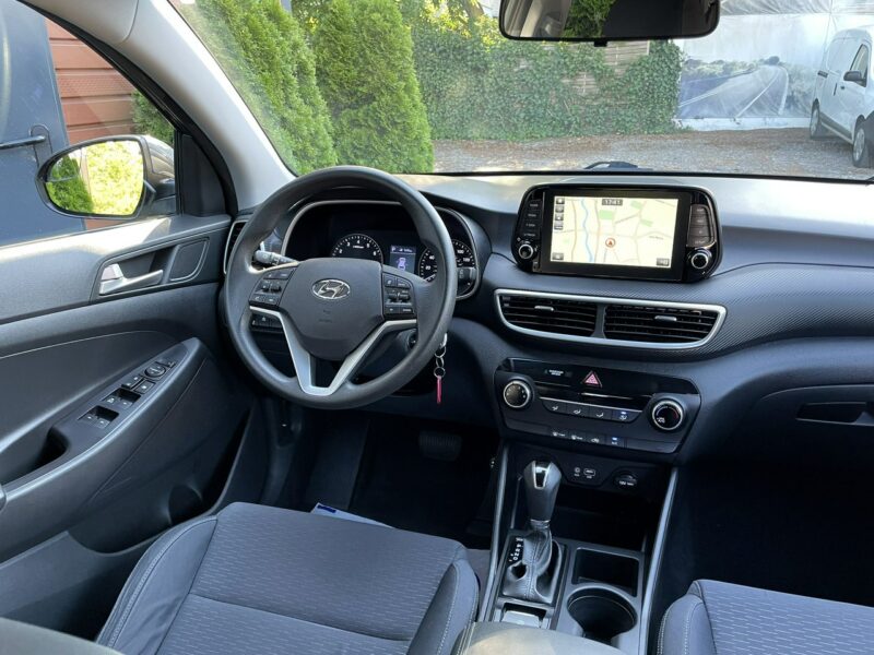 Hyundai Tucson LED, Klimatyzacja, Nawigacja, Tempomat, Asystent Pasa, CarPlay, 4x4 III (2015-2020)