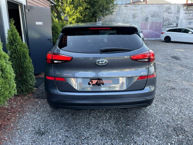 Hyundai Tucson LED, Klimatyzacja, Nawigacja, Tempomat, Asystent Pasa, CarPlay, 4x4 III (2015-2020)