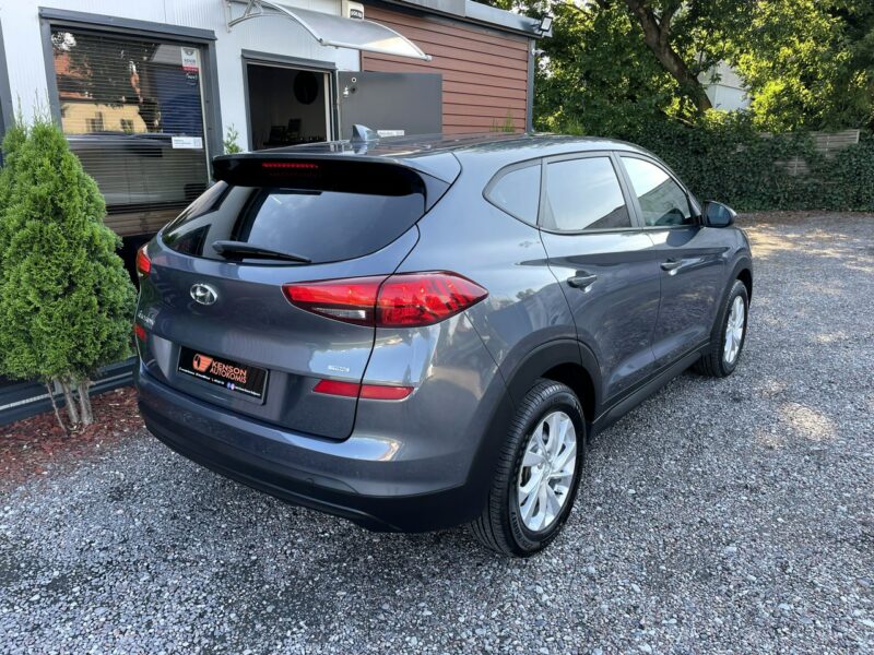 Hyundai Tucson LED, Klimatyzacja, Nawigacja, Tempomat, Asystent Pasa, CarPlay, 4x4 III (2015-2020)