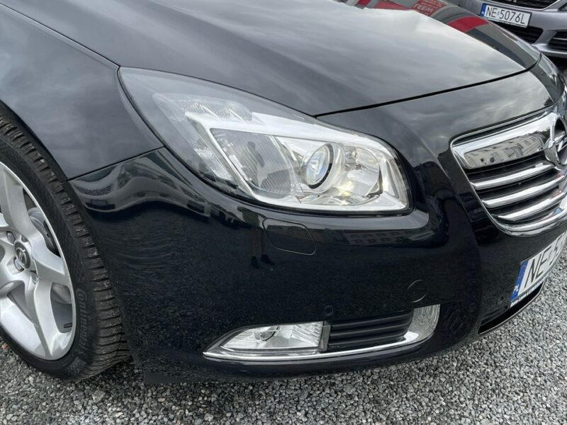Opel Insignia 1.6 Benzyna Moc 180KM Bogato Wyposażony Zarejestrowany Ubezpieczony A (2008-2017)