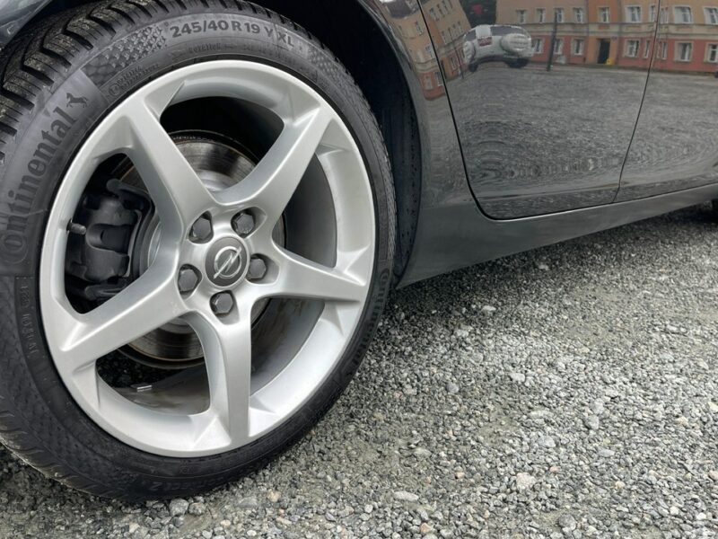 Opel Insignia 1.6 Benzyna Moc 180KM Bogato Wyposażony Zarejestrowany Ubezpieczony A (2008-2017)