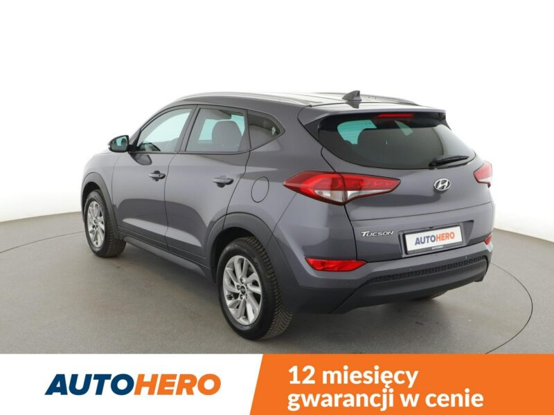 Hyundai Tucson navi klima auto grzane fotele i kierownica navi kamera i czujniki park III (2015-2020)