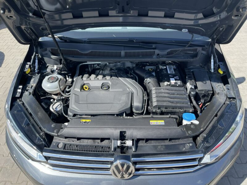 Volkswagen Touran Automat Klimatronik Podgrzewanie Kamera 7osobowy III (2015-)
