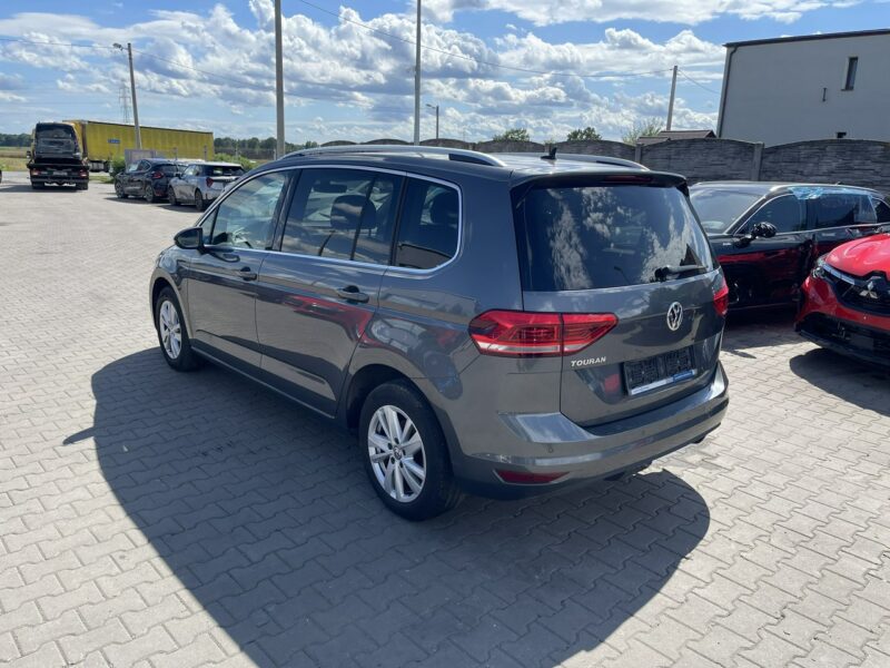 Volkswagen Touran Automat Klimatronik Podgrzewanie Kamera 7osobowy III (2015-)