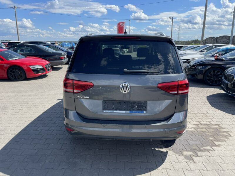 Volkswagen Touran Automat Klimatronik Podgrzewanie Kamera 7osobowy III (2015-)