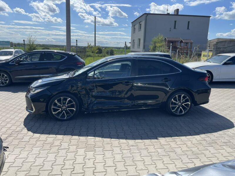 Toyota Corolla Hybryda Automat Podgrzewanie Virtual cockpit 122KM E21 (2019-)