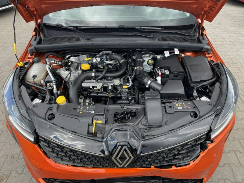 Renault Clio Klimatyzacja Tempomat Czujniki park. Virtual cockipt IV (2012-)