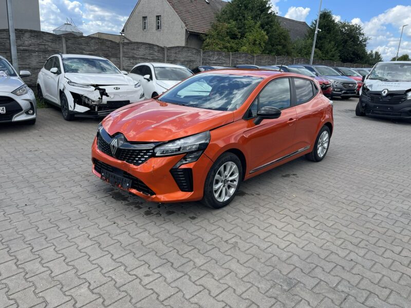 Renault Clio Klimatyzacja Tempomat Czujniki park. Virtual cockipt IV (2012-)