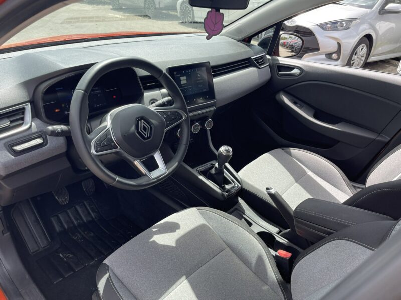 Renault Clio Klimatyzacja Tempomat Czujniki park. Virtual cockipt IV (2012-)