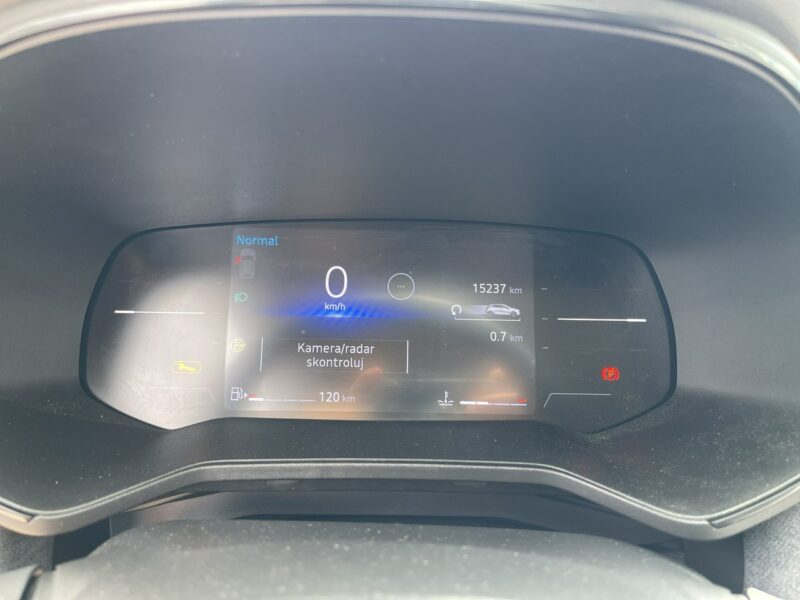 Renault Clio Klimatyzacja Tempomat Czujniki park. Virtual cockipt IV (2012-)