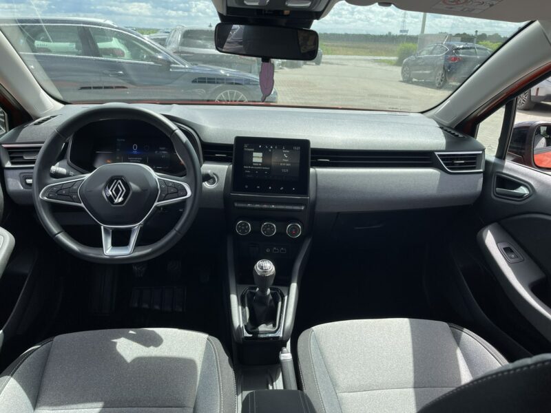 Renault Clio Klimatyzacja Tempomat Czujniki park. Virtual cockipt IV (2012-)