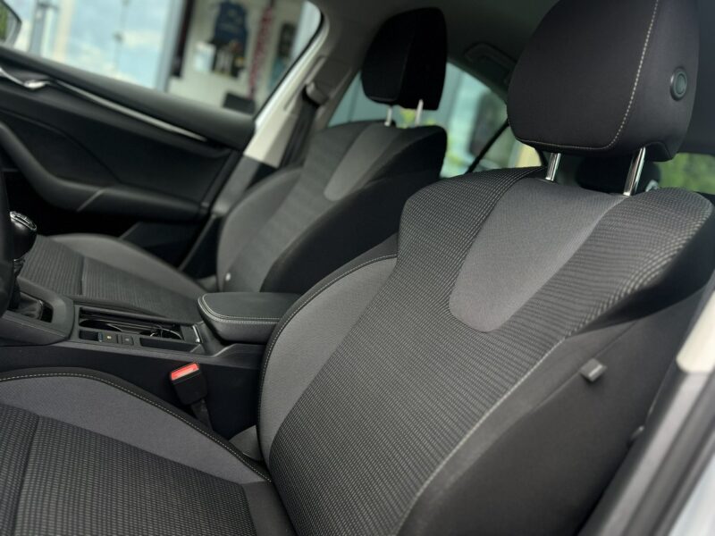 Škoda Octavia Salon Polska Poleasingowy I właściciel Serwis ASO VAT 23% Bezwypadkowy IV (2020-)