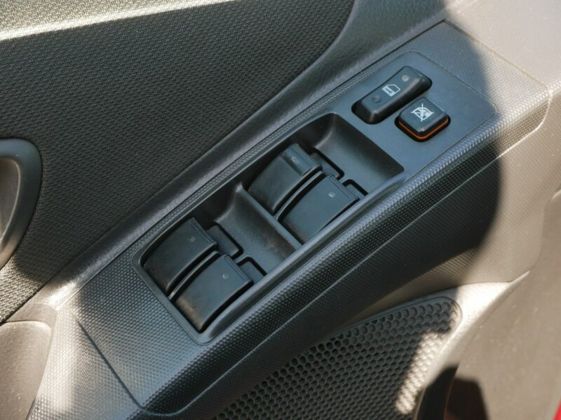 Toyota Corolla Verso 1.8 VVT-i 130KM -Krajowy -1 Właściciel -Serw ASO do końca +Koła zima III (2004-2009)