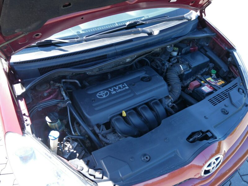 Toyota Corolla Verso 1.8 VVT-i 130KM -Krajowy -1 Właściciel -Serw ASO do końca +Koła zima III (2004-2009)