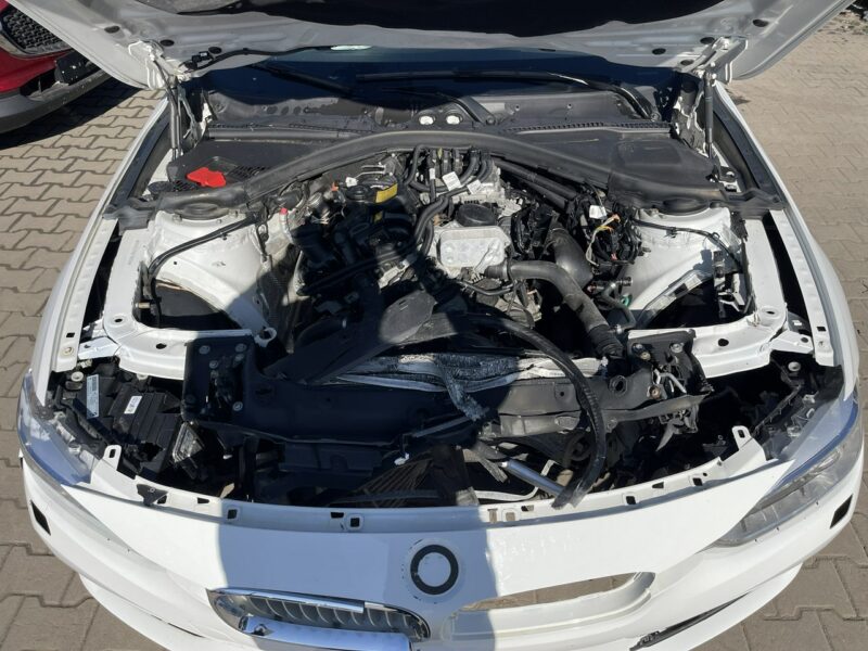 BMW 320 Modern Line Kamera Skóra Xdrive 184KM F30/F31 (2012-)
