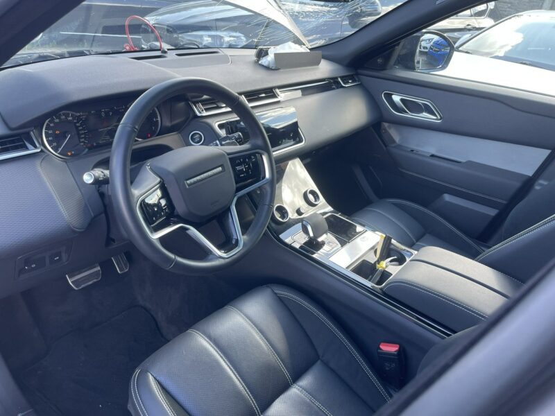 Land Rover Range Rover VELAR R Dynamic SE 4x4 Pamięć Podgrzewanie Meridian Hak